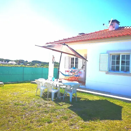 Holiday home Meco Beach House Sesimbra